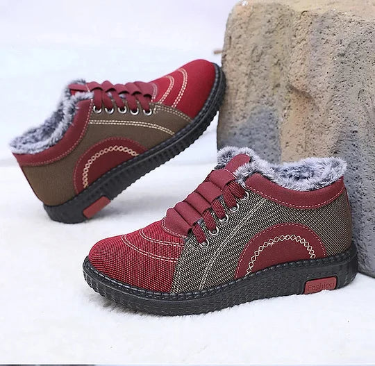 Winter boots made of fleece lining