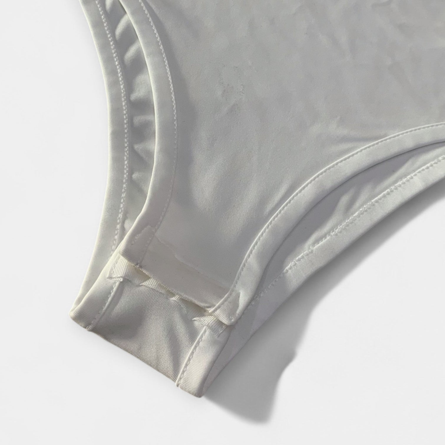 Light Body with V-Neck