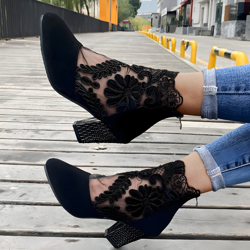 Stylish breathable orthopedic heels