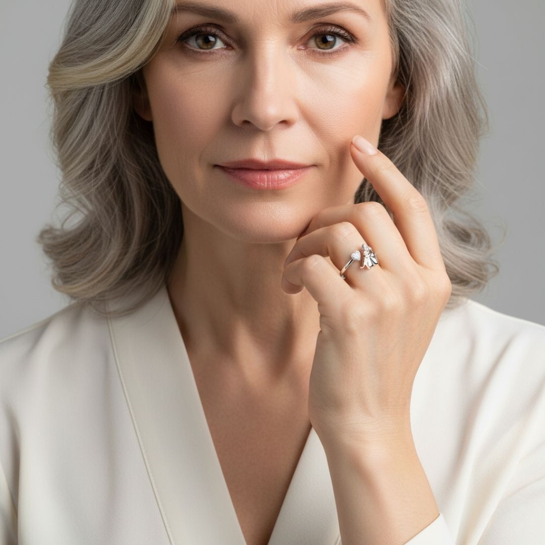 Anne™ | Ring "Girl and Dog"