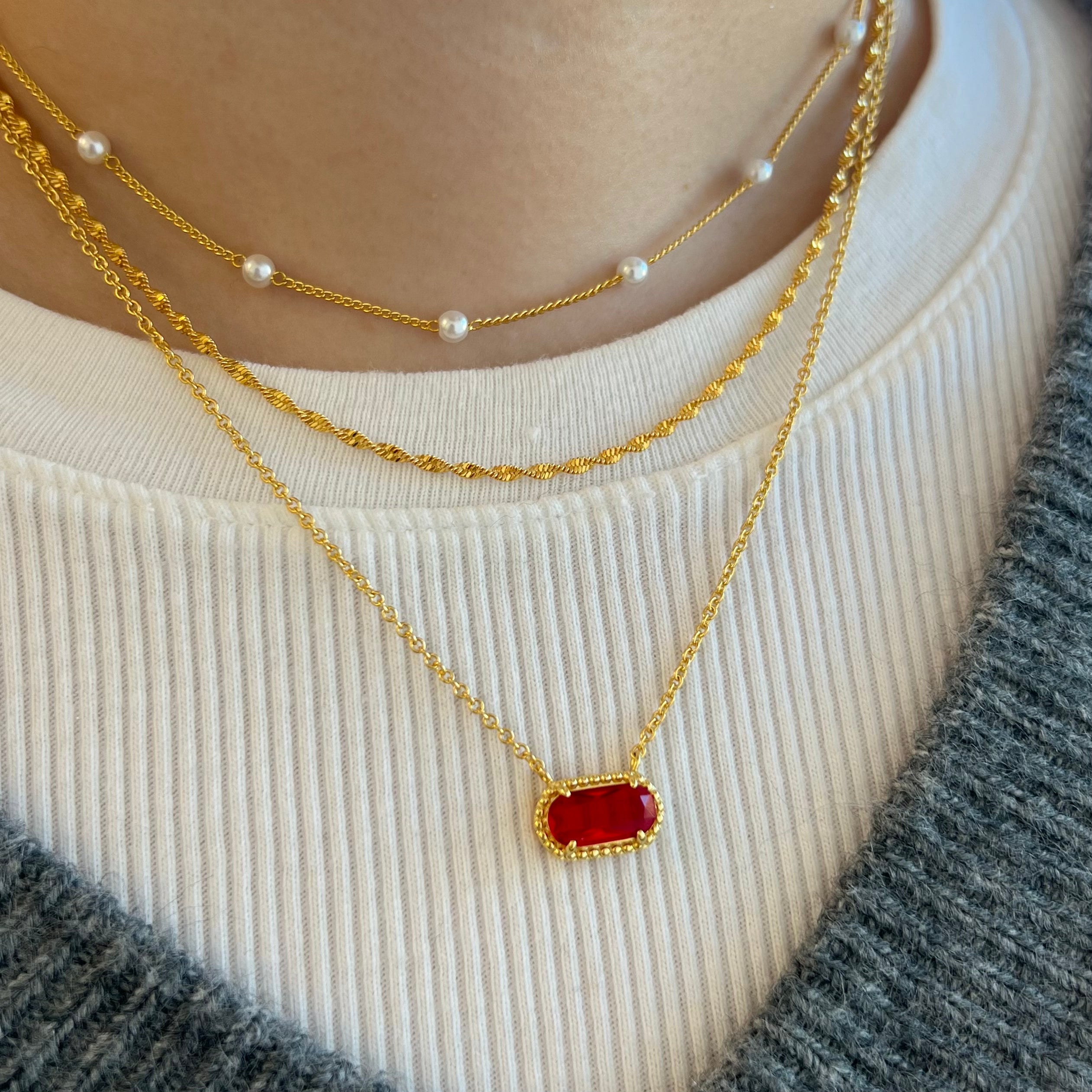 Elegant Aura Collar