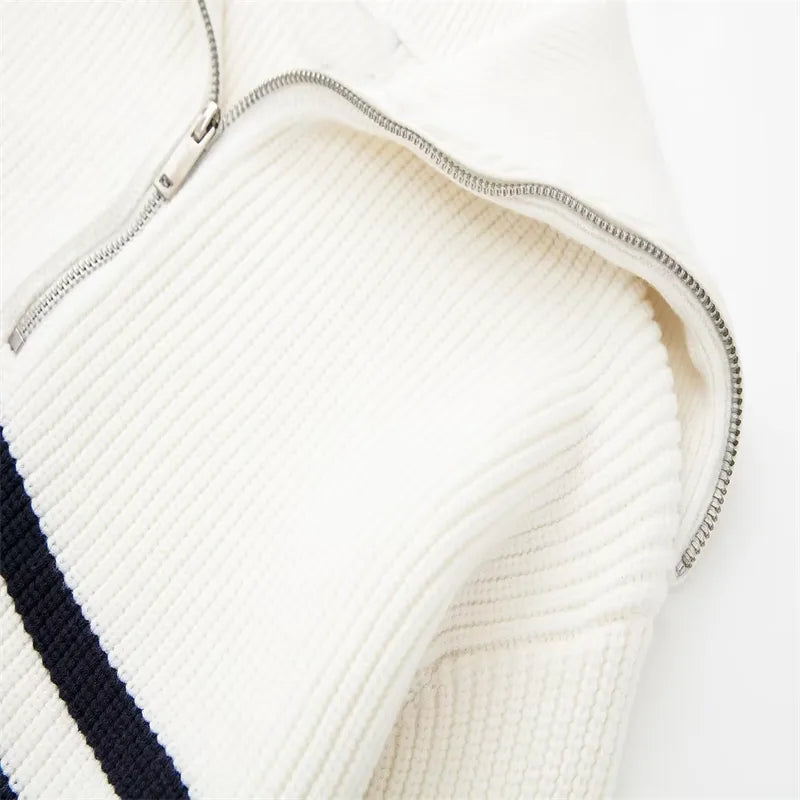Lenoir™ | Striped Zip Pull