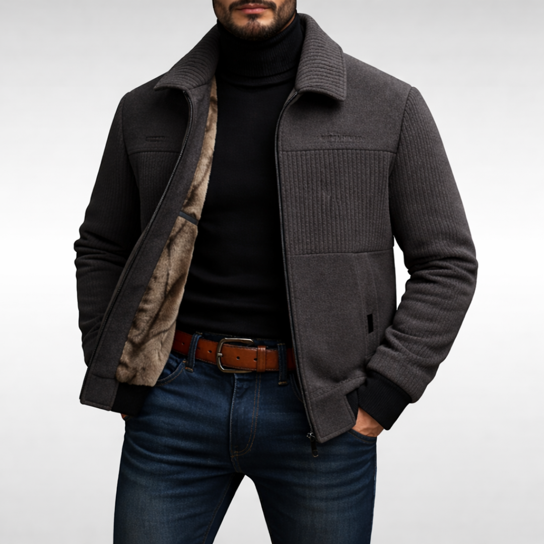 Fleece jacket with a faux fur lining