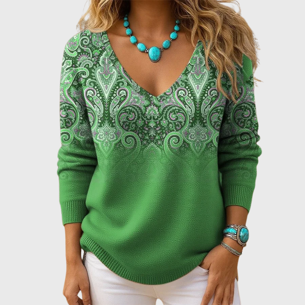 Elegant long-sleeved sweater