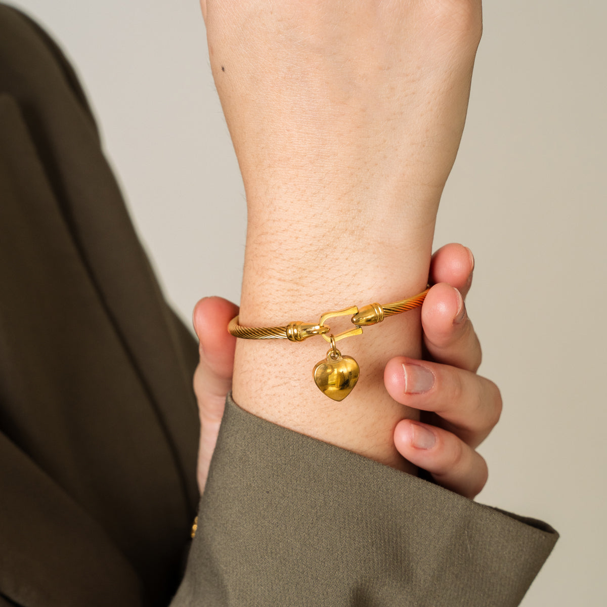 Bracelets with Subtle Elegance