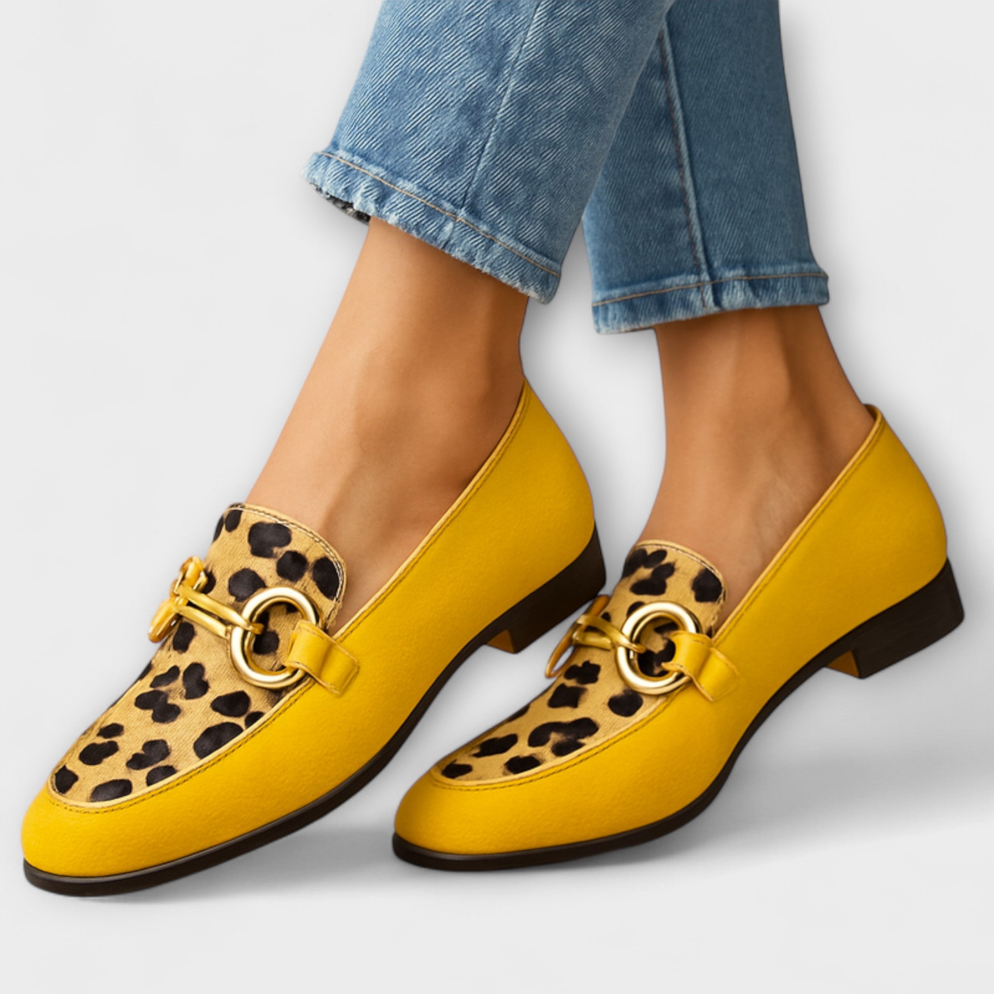 Soniaâ„¢ | Moccasins with Detail