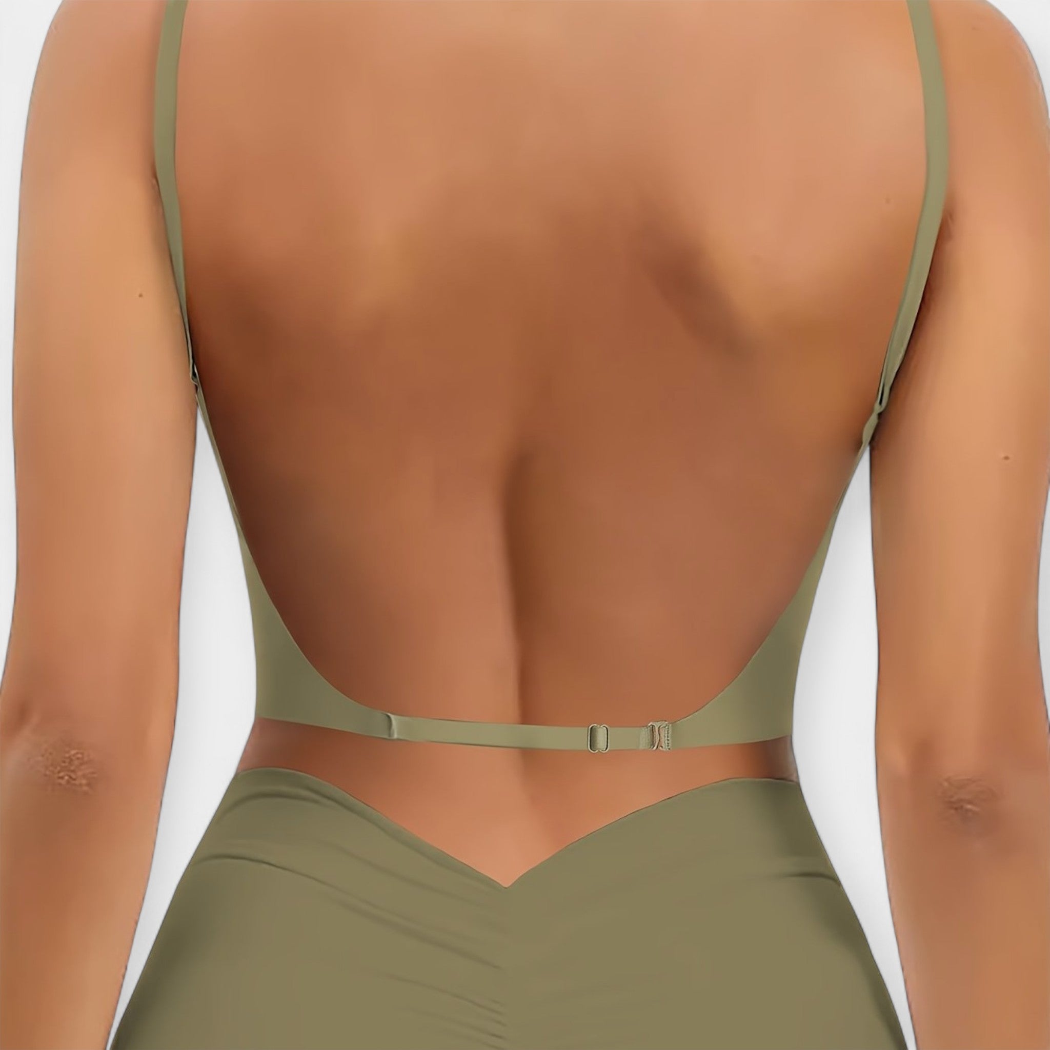 Sexy women's push-up bra without seams