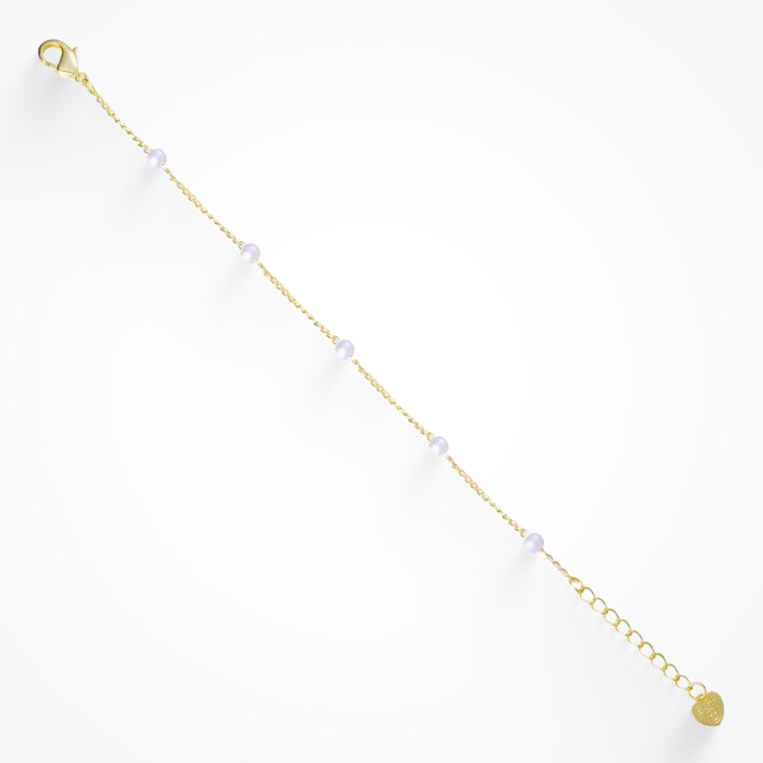 Bracelets with Discreet Elegance