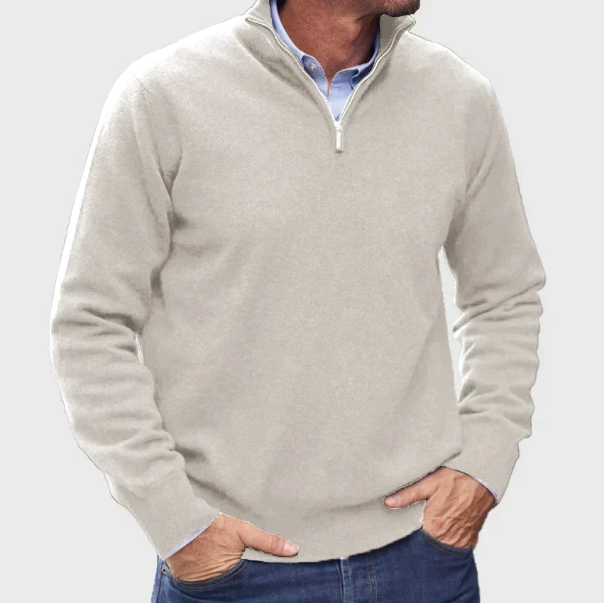 Long-sleeved zip-up sweater
