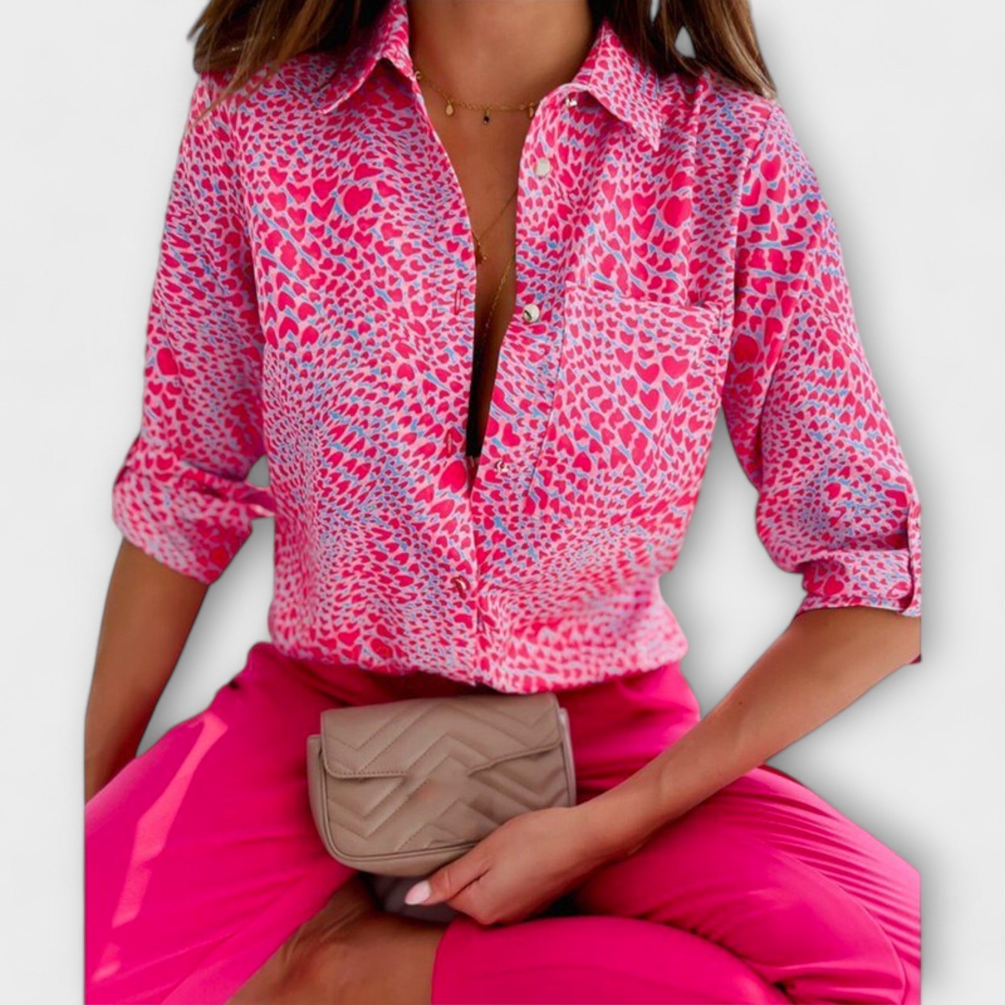 Blouse with classic collar