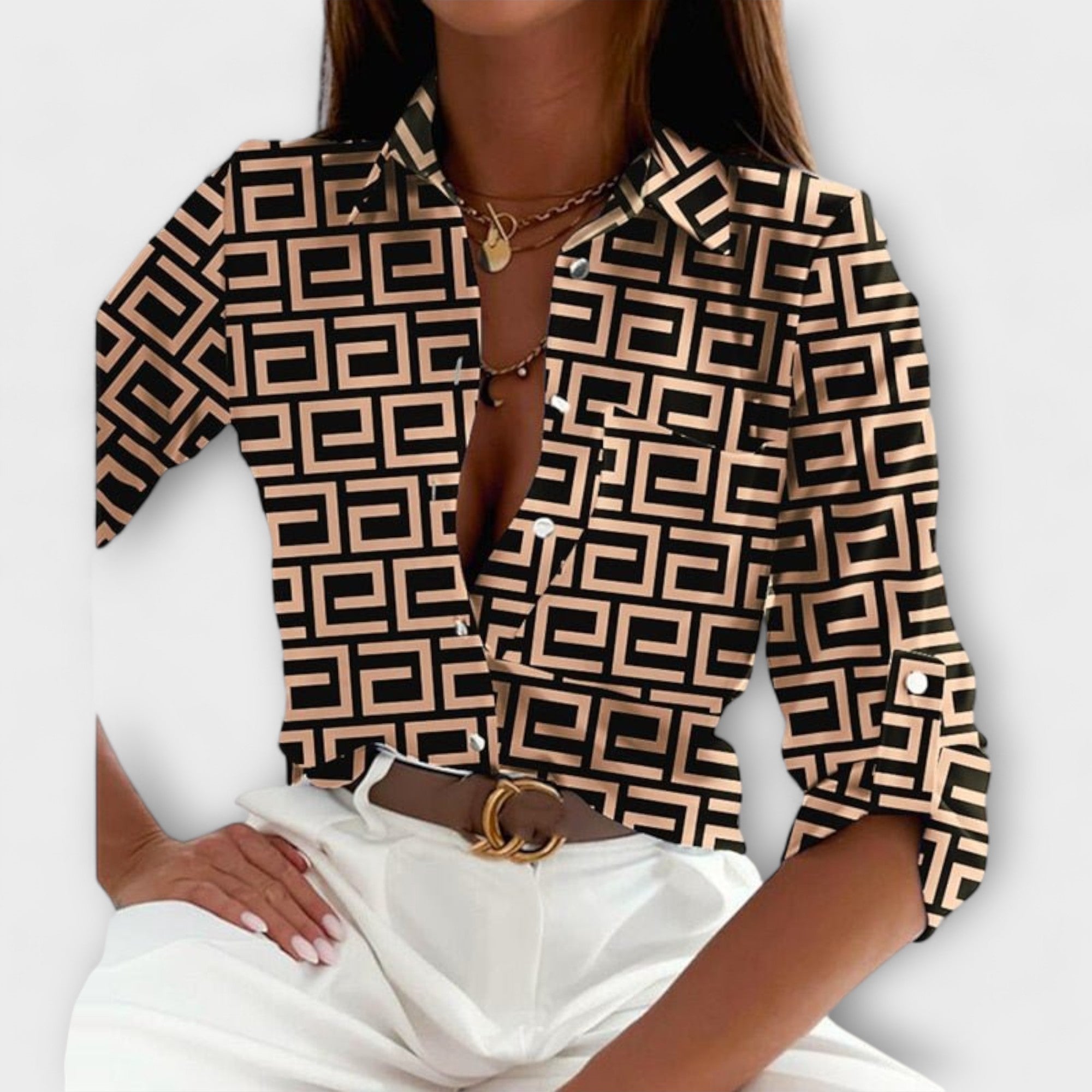 Blouse with classic collar