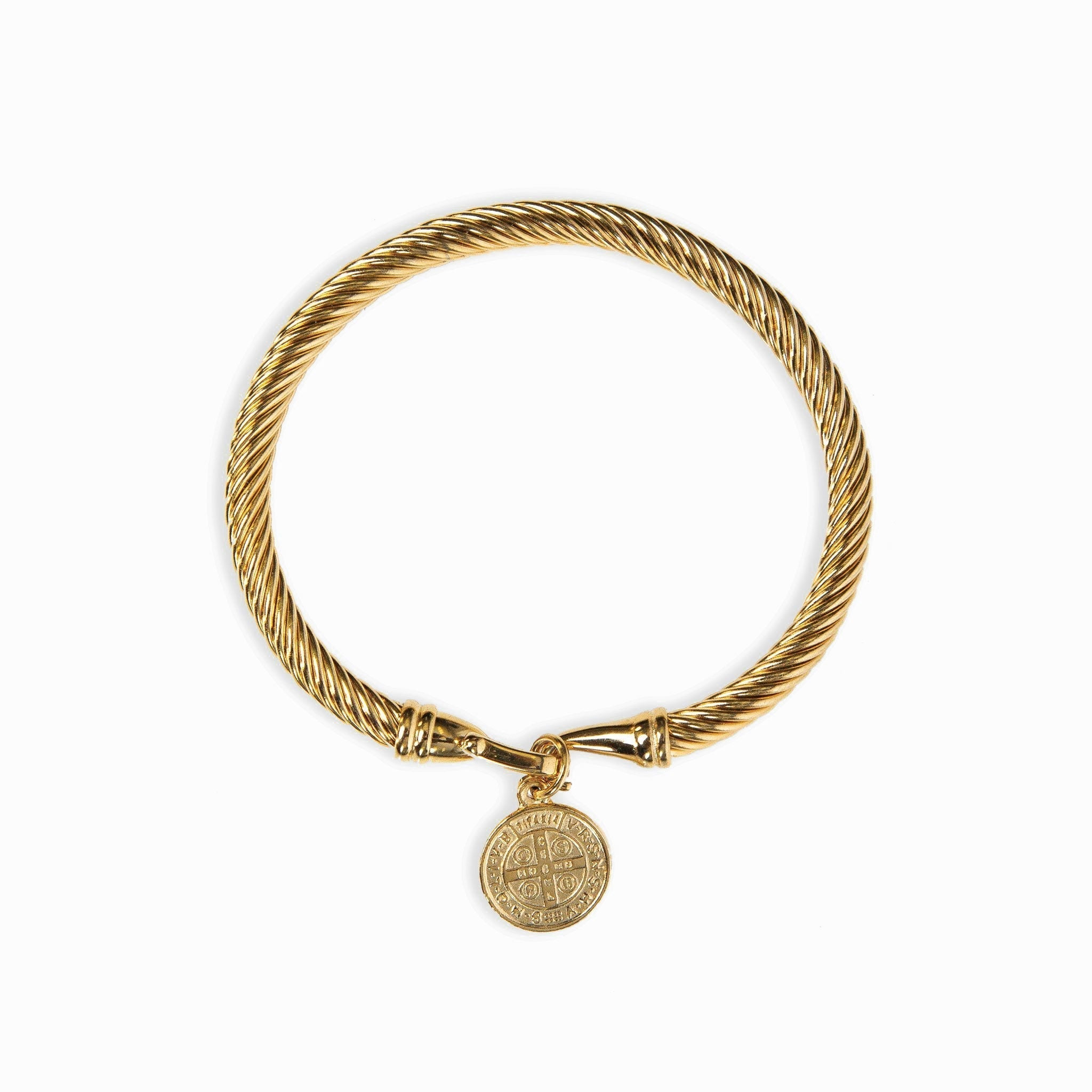 Bracelets with Discreet Elegance