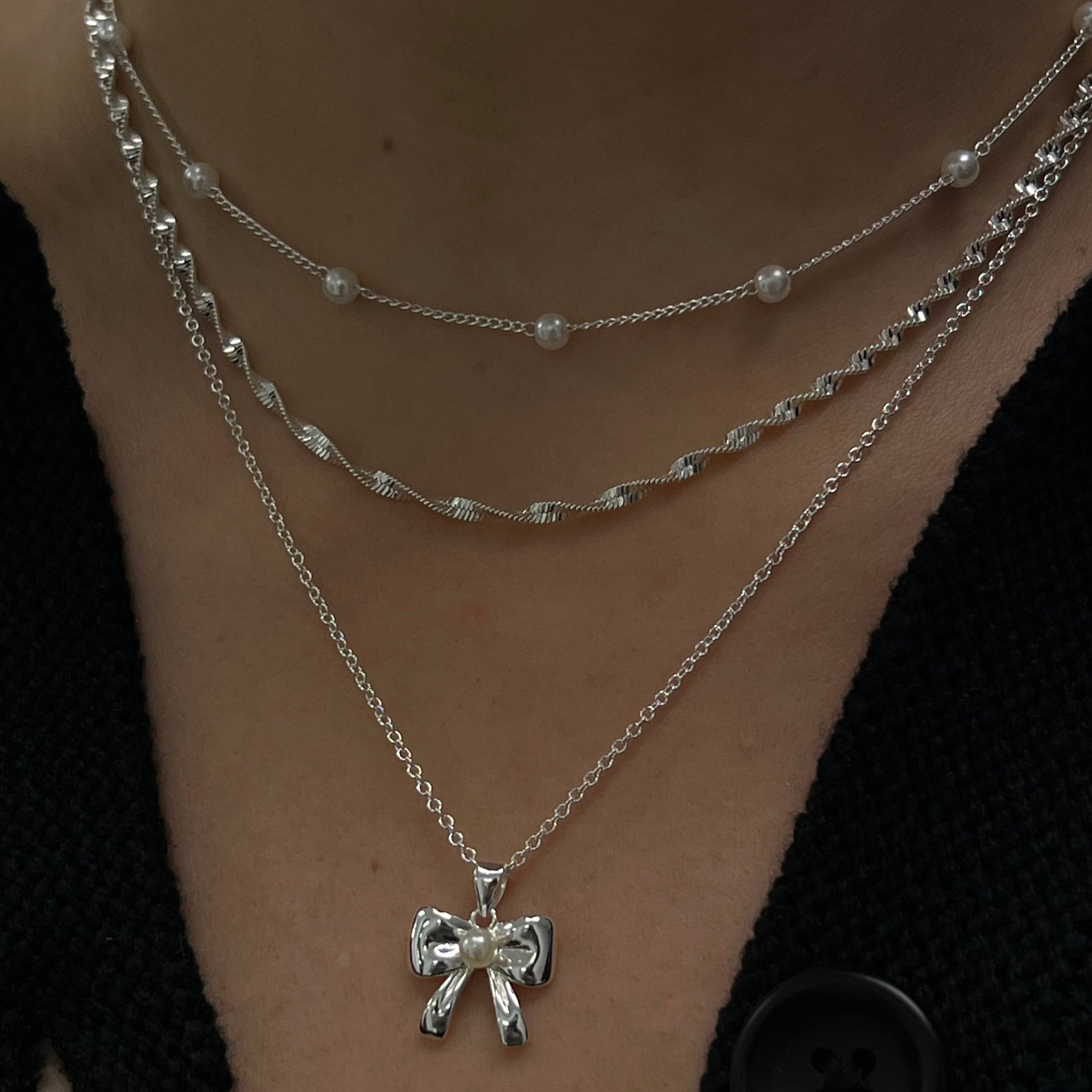 Twisted Double Collar