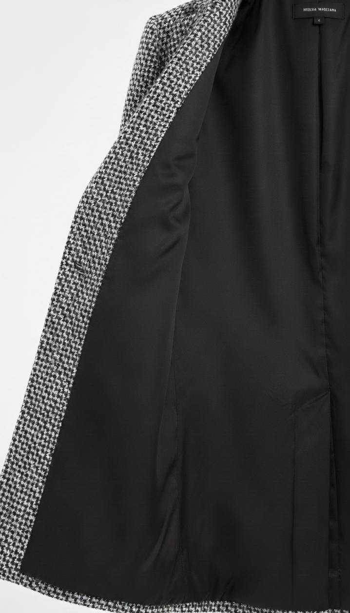 Elegant jacket with a timeless character
