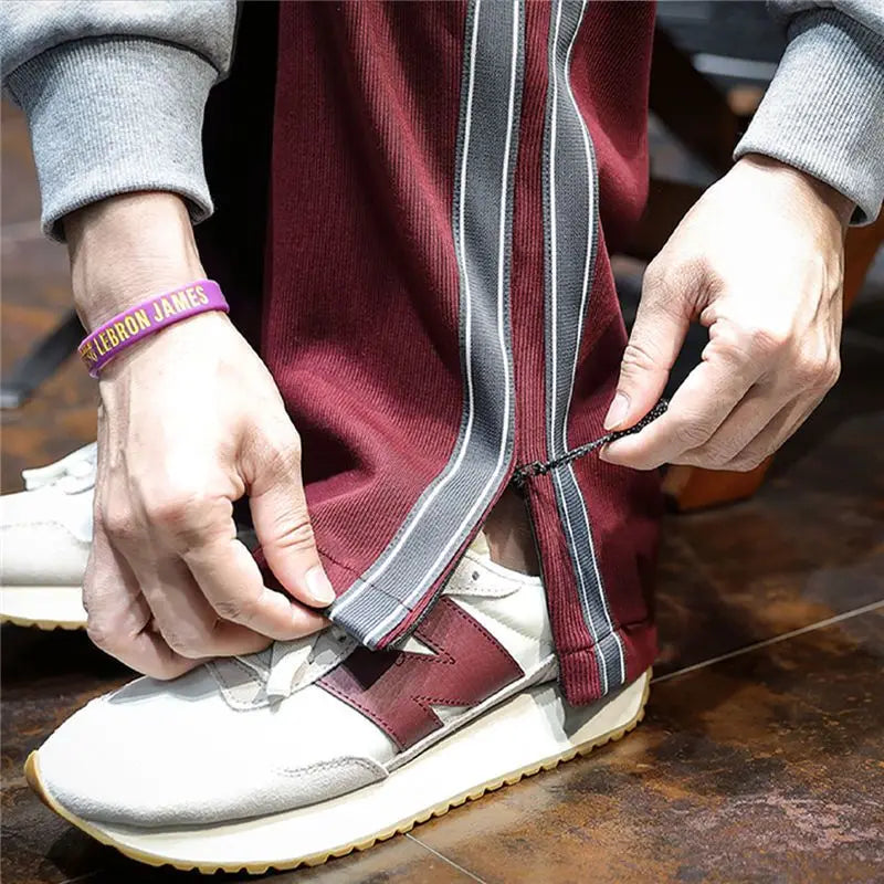 Wide-Leg pants with Side Stripes