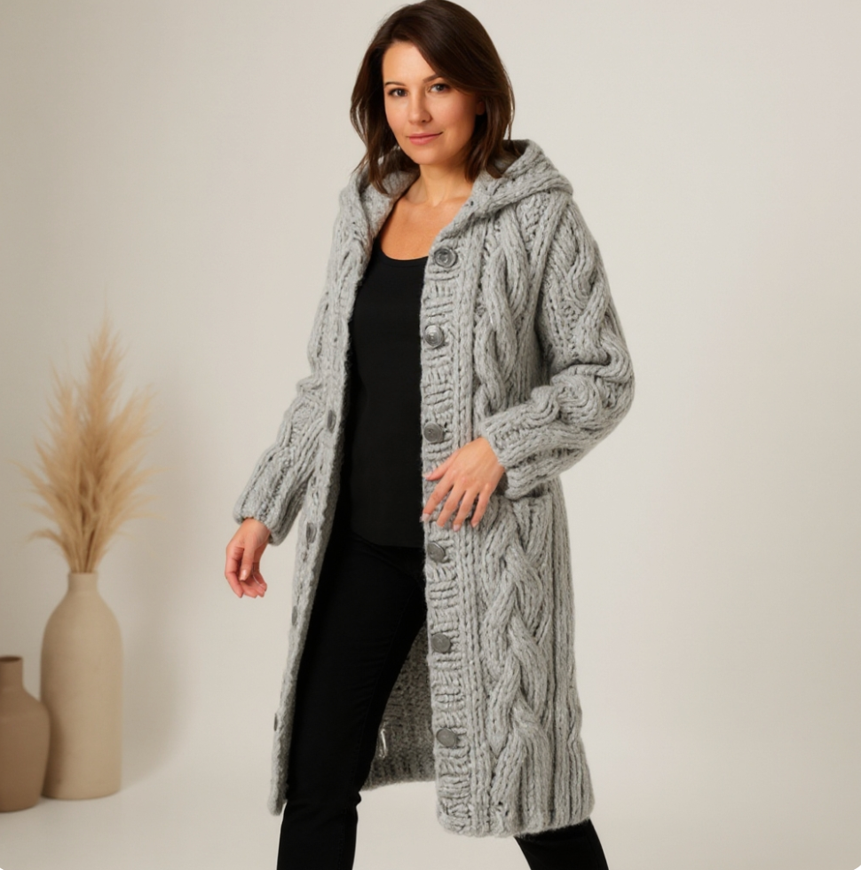 Elegant Cosy Coat With Tummy Coverage