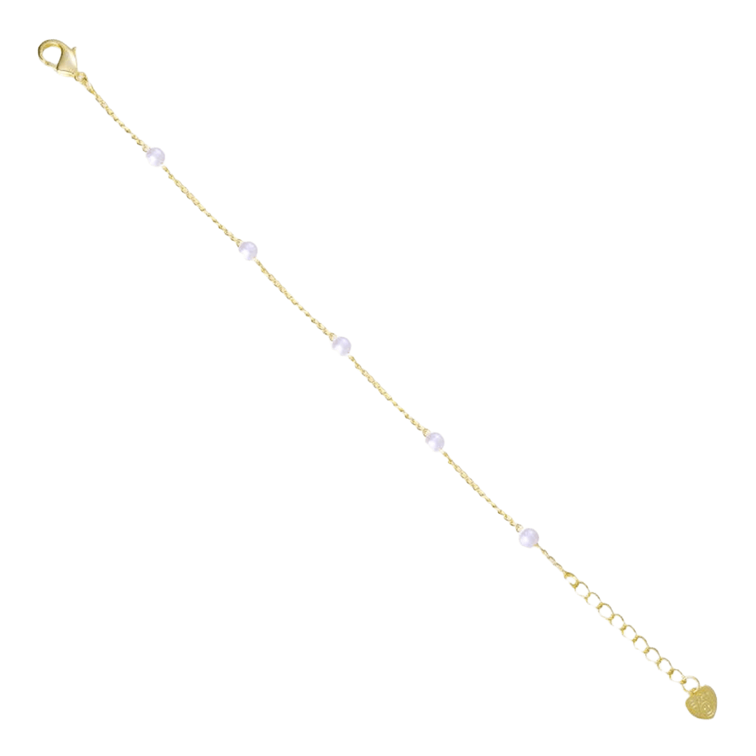 Bracelets with Discreet Elegance
